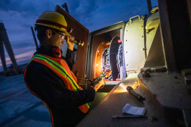 Best Licensed Electrician  in Head Of The Harbor, NY